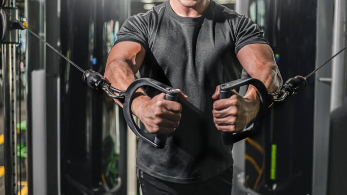 Сведение рук в кроссовере: фото.