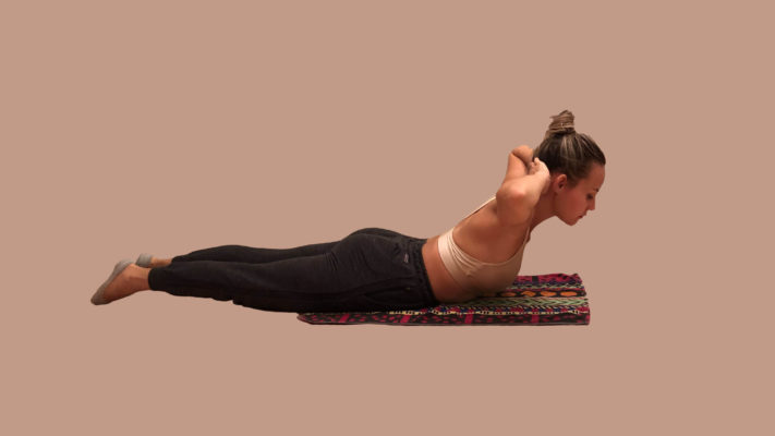 Упражнения для поясницы: фото.