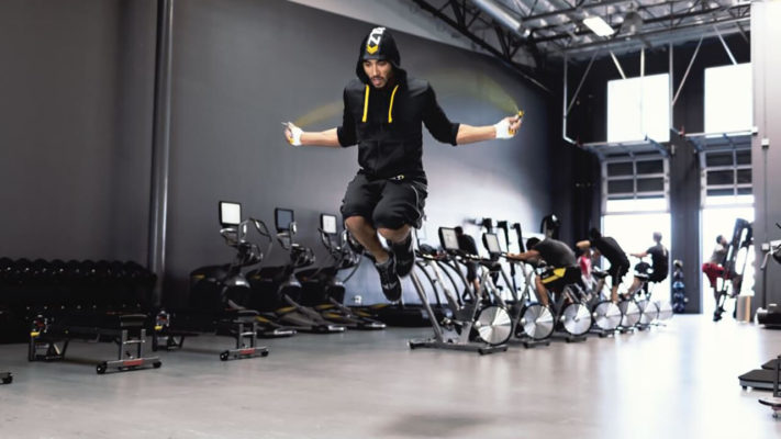 Упражнения на скакалке: фото.