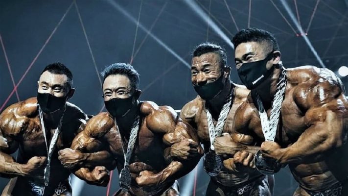 Бодибилдеры в масках: фото.