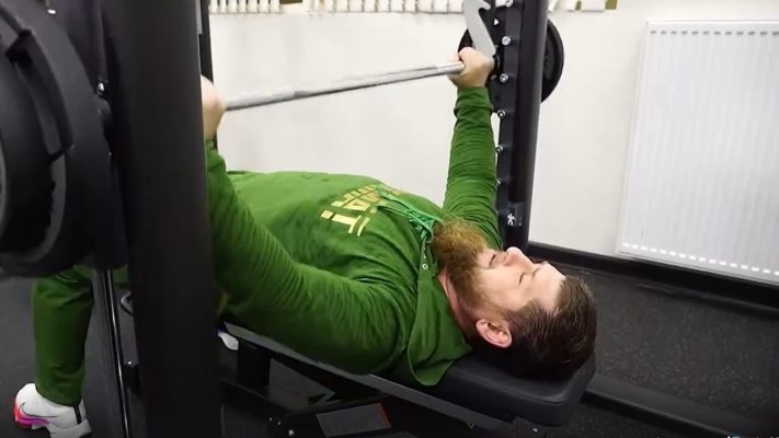 Тренировка Рамзана Кадырова: фото.