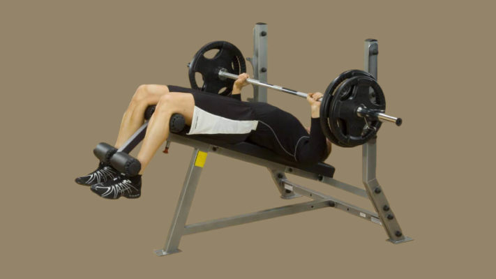 Жим головой вниз: фото.