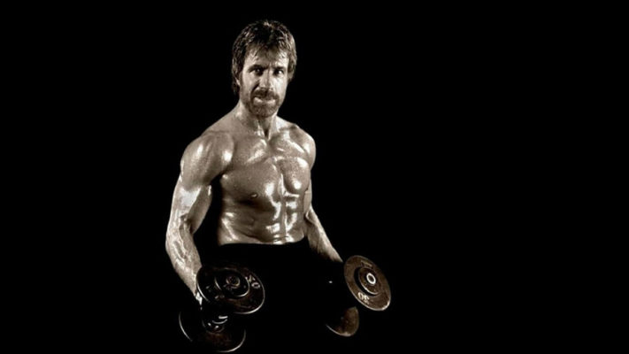 Бицепс Чака Норриса: фото.