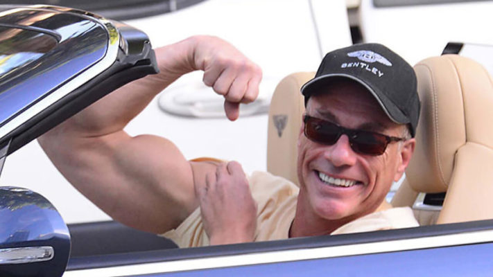 Фото бицепса Жан-Клода Ван Дамма.