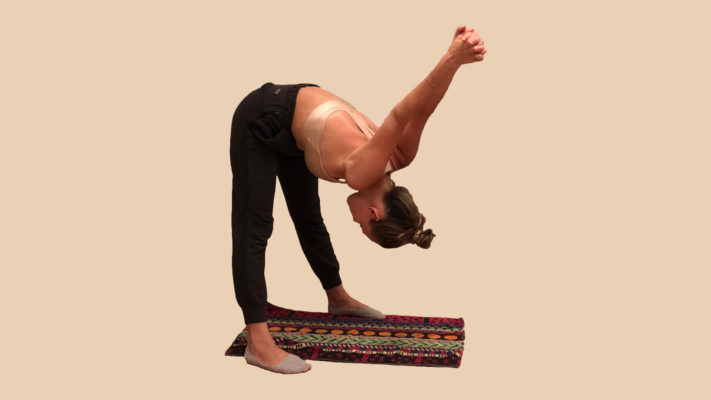 Статическая растяжка: фото.