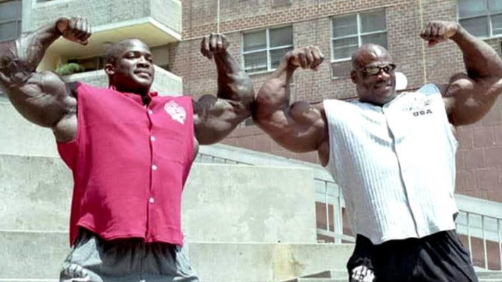 Орвилл Бурк: фото с Ронни Коулманом.