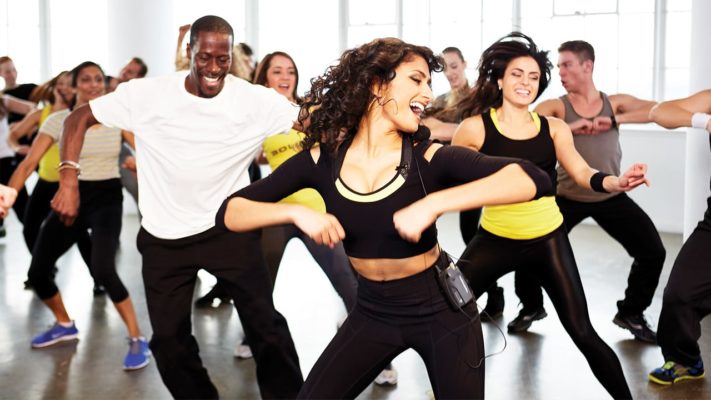 Танцевальная аэробика: фото.