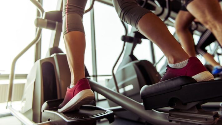 Сколько нужно заниматься на эллипсе, чтобы похудеть: фото.