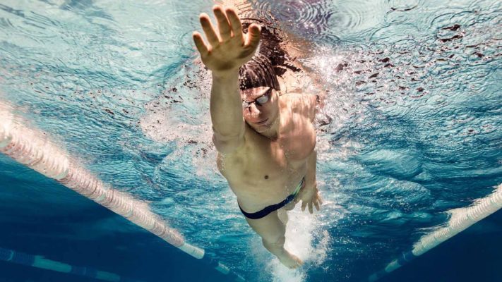 Какие мышцы развивает плавание: фото.