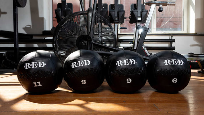 Набивной мяч.