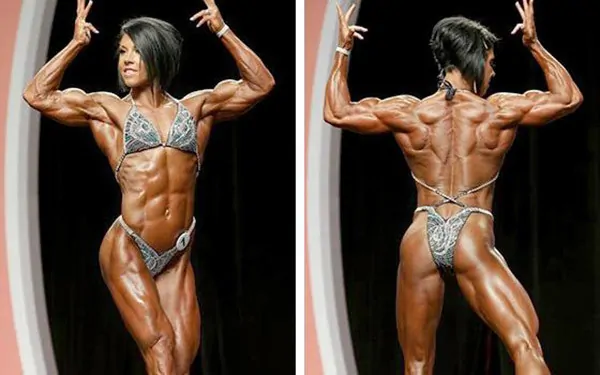 Dana Linn Bailey позирование