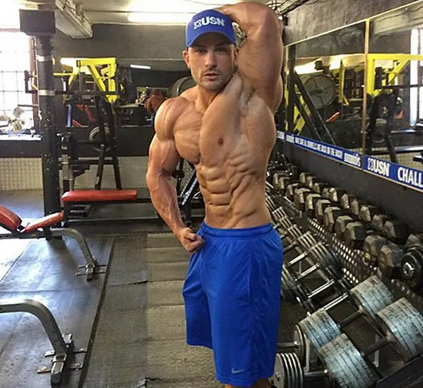 Биография, параметры тела, программа тренировок