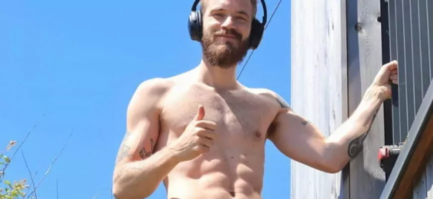 PewDiePie workout