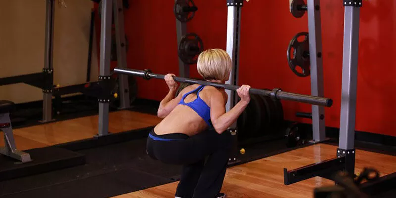 Вредные упражнения для коленей: фото.