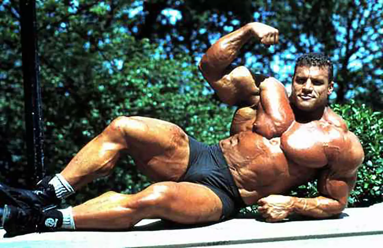 Грег Ковач: фото.