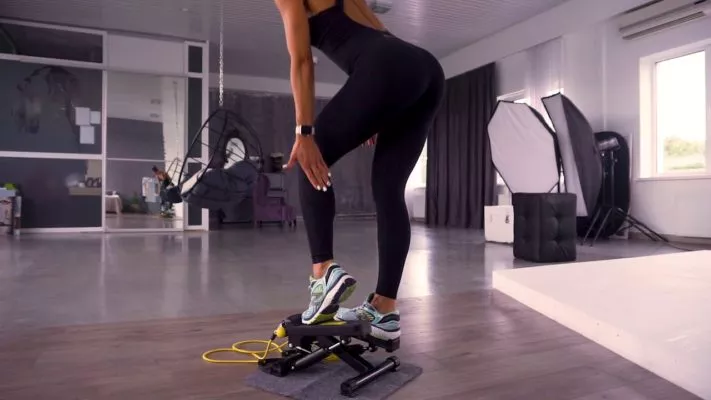 Степпер – тренажер для дома: фото.