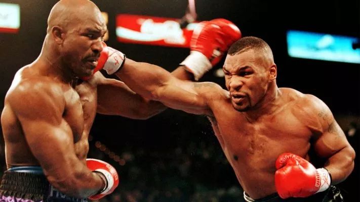 Сила удара Тайсона: фото.
