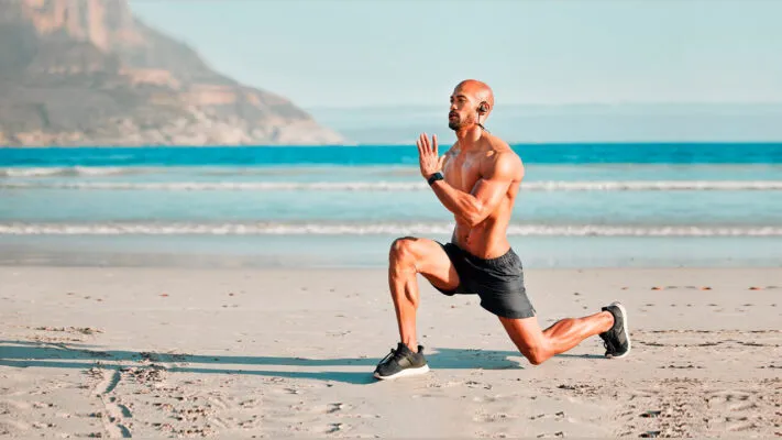 Чем заменить приседания: постер.
